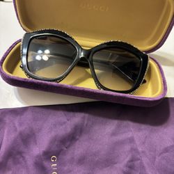 Authentic Gucci Sunglasses -Barely Used