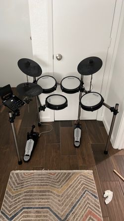 Simmons titan electronic 20 drum set