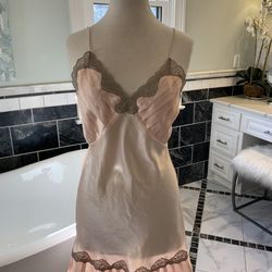 Very beautiful Chamois Nightgown Size L