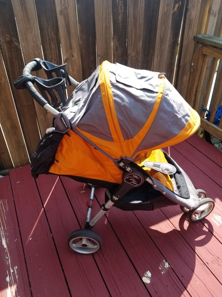 stroller little city