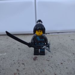 Lego Ninjago 70658 Oni Titan Nya Minifigure