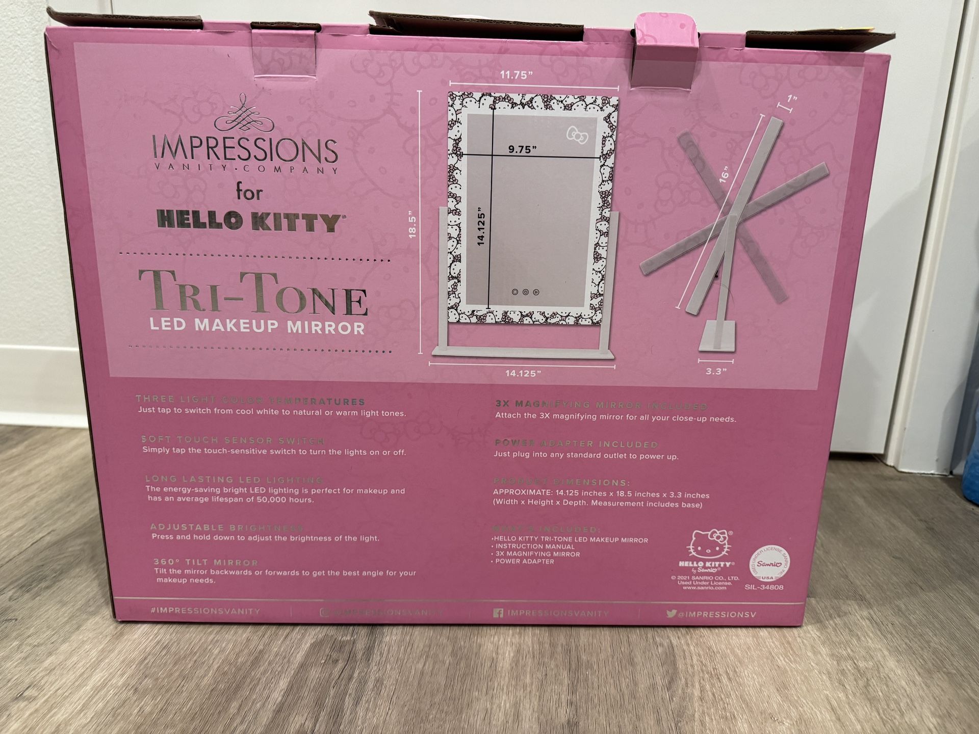 HELLO KITTY TRI-TONE LED MIRROR