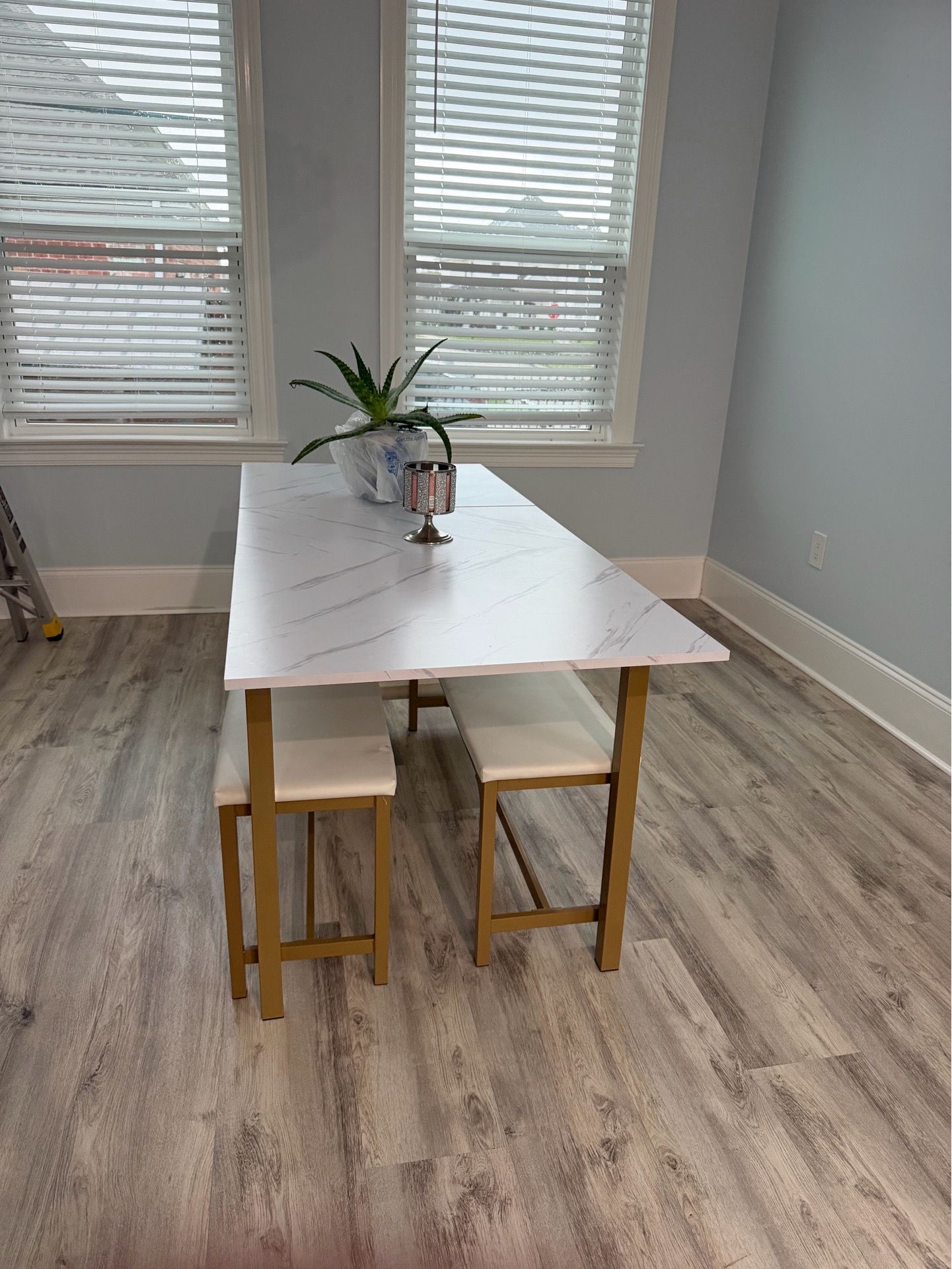 Amazon kitchen table