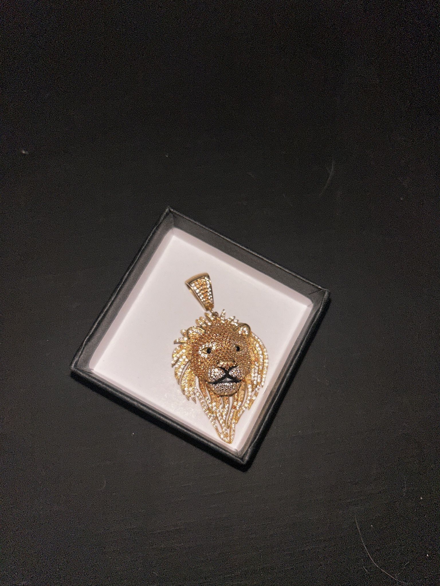14kt Gold Lion Pendant