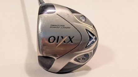 RH XXIO IMPACT POWER MATCHING DRIVER 9.5* ALDILA NV 350 65G. S. FLEX GRAPHITE SHAFT W/ GOLF PRIDE GRIP Including a Driver Head Cover