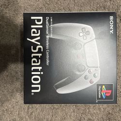 PlayStation 5 - 30th Anniversary DualSense Controller