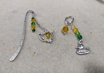 Oregon Ducks keychain and bookmark