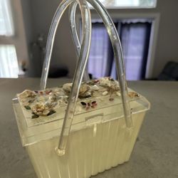 Rare Vintage Mid Century Lucite Purse With Shell Details