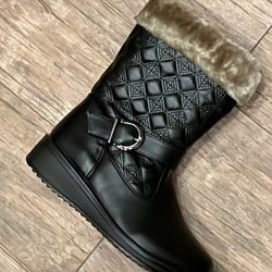 Snow Boots 51/2