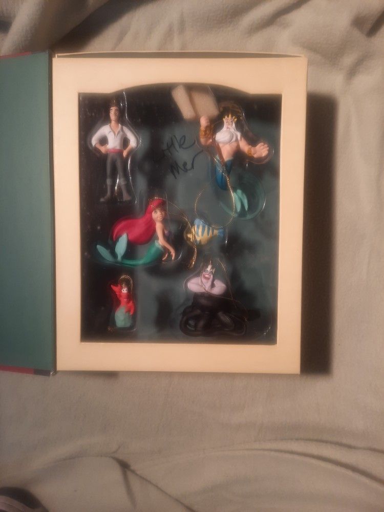 Disney Little Mermaid Christmas Storybook Ornament Collection Retired