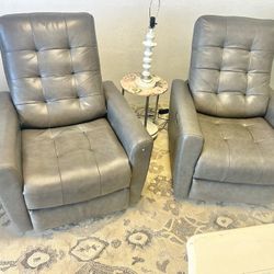 Like New Drew And Johnathan Leather Electric Recliner With Electric Headrests And USB $450 Each 