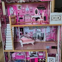  Doll House! 