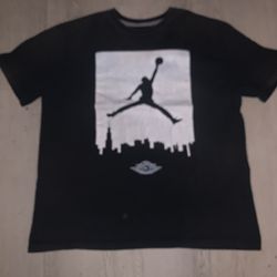 Men’s Jordan T Shirt Size XL