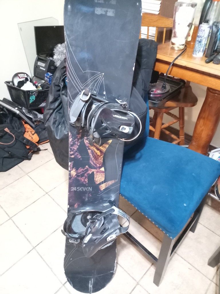 24/7 Snowboard