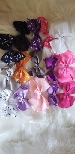 Lot of 15 bows, Back to school special
