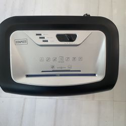 Staples Paper Shredder