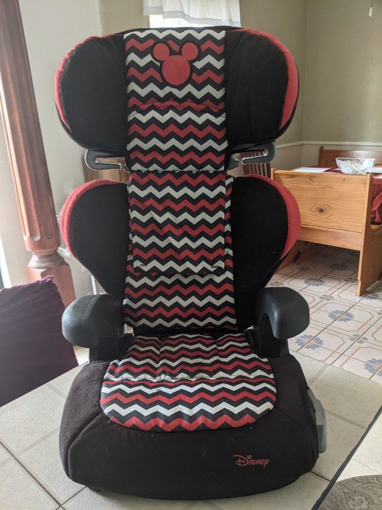 First Picture Car Booster Seat And Second Picture Is A Car Seat Used In Good Condition First Picture $100 Second Picture $80