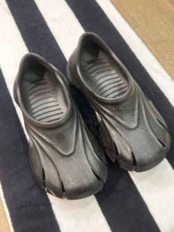 BALENCIAGA MOLD CLOSED SHOES