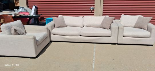 MUST GO!! PRICED TO SELL!! 3 Piece Goose Down Low Profile Living Room Set