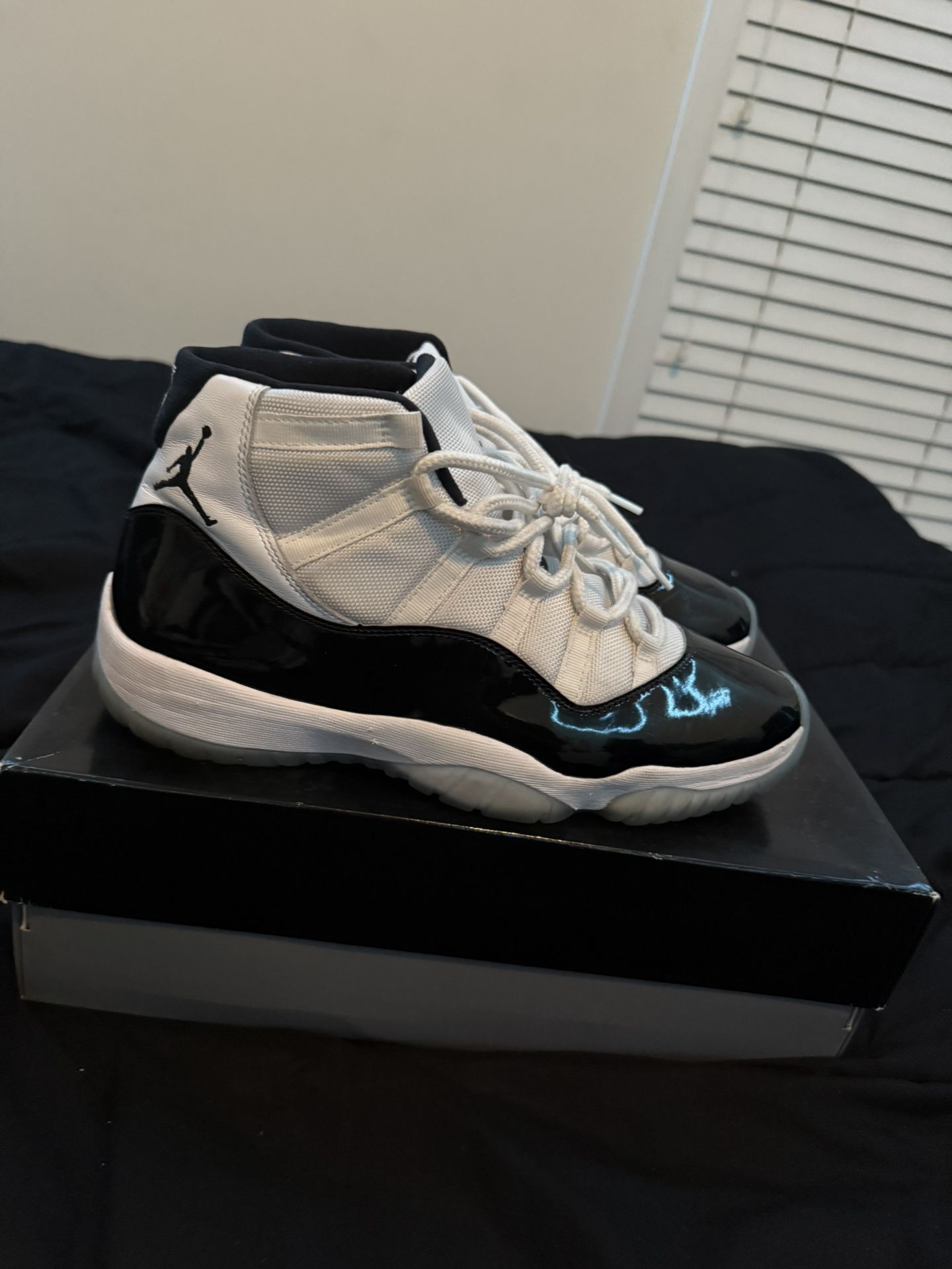 Jordan 11 “Concord”