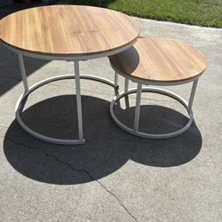 Set Of 2 Coffee Tables 