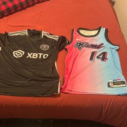 Jerseys Soccer/basketball