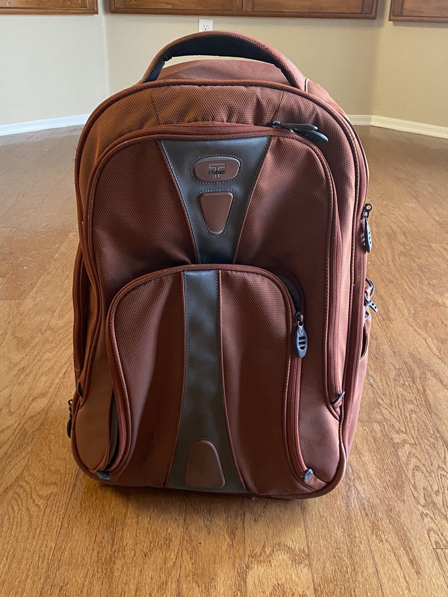 Authentic Tumi T-Tech Wheeled Backpack
