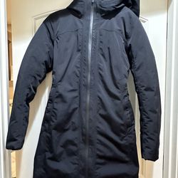 Lululemon Snow Warrior Parka