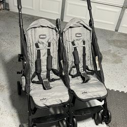 Like New of Chicco Lightweight Double Stroller 