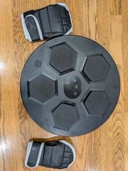 Musical boxing machine