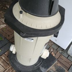 Pool Filter. 