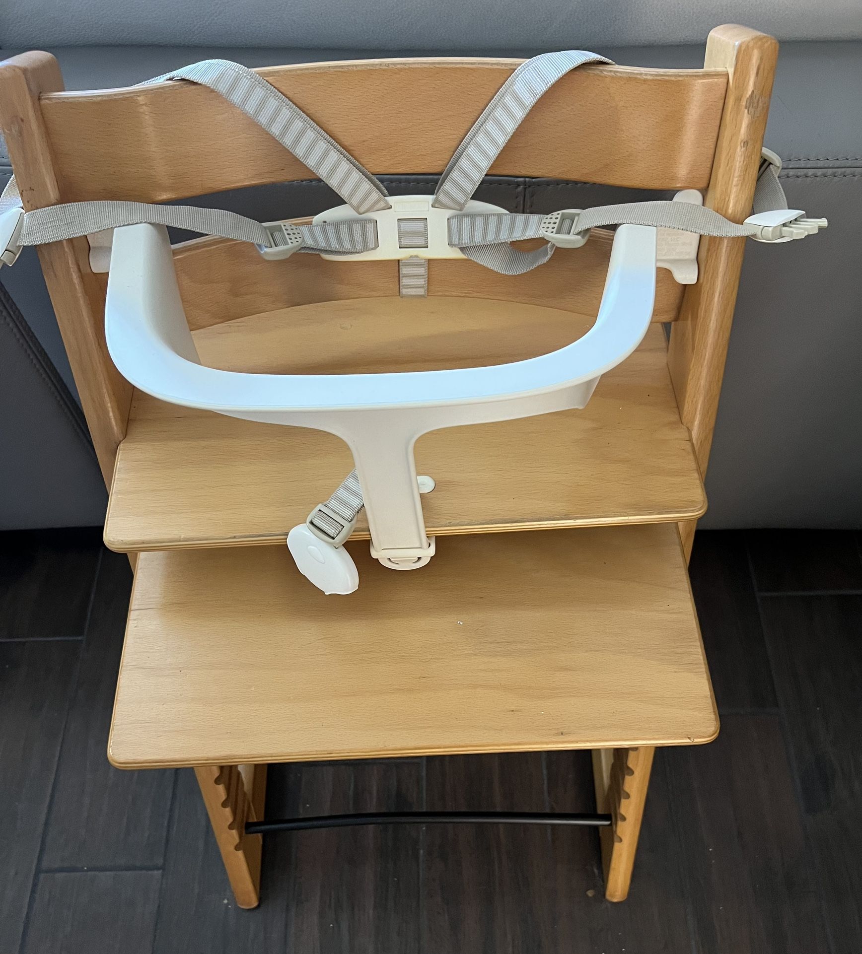 Stokke Tripp Trapp High Chair With harness