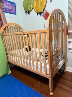 The Delta crib