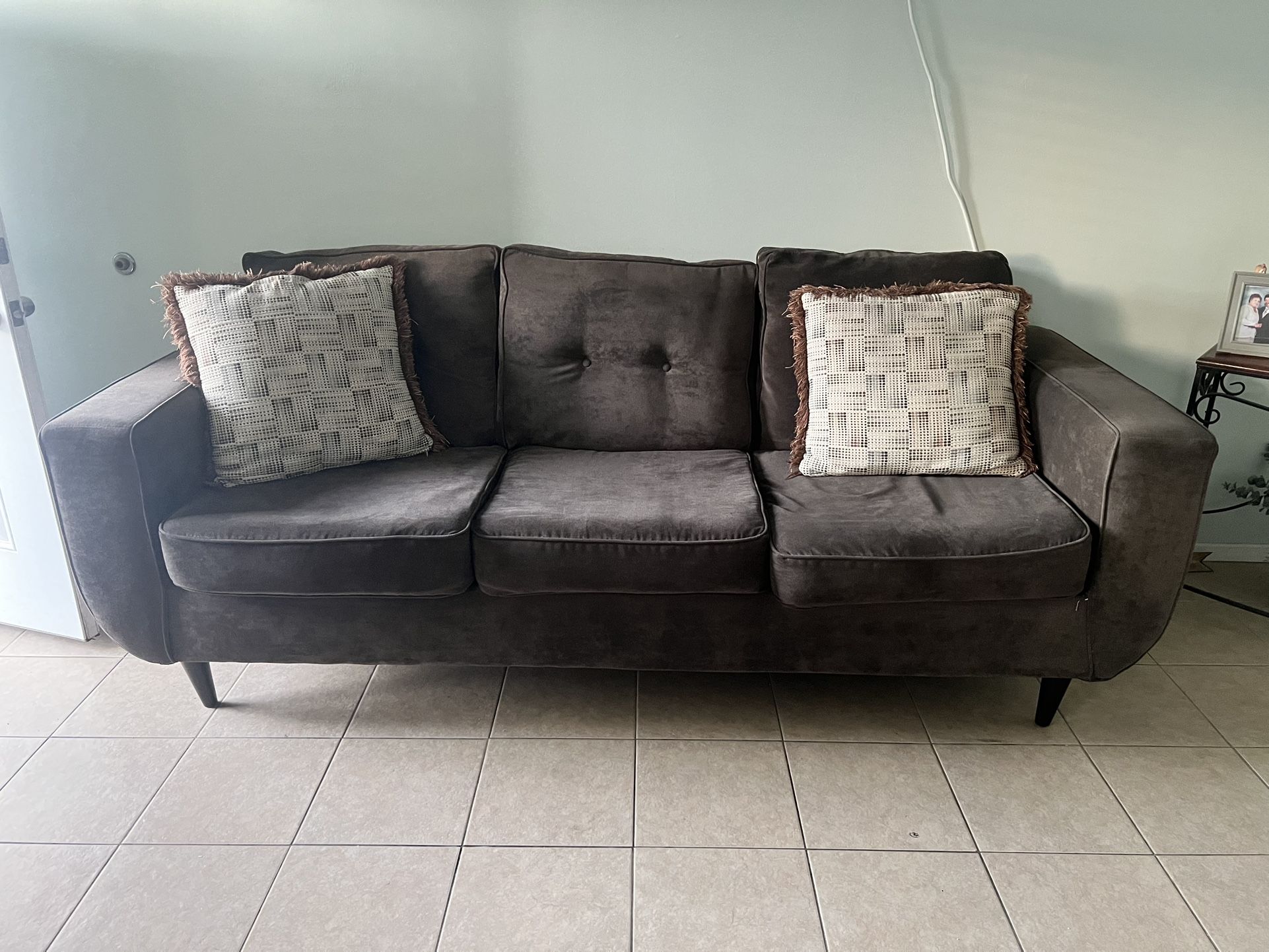 Sofa Set