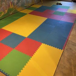 Rubber Floor Tiles 24inch Squares 