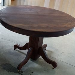 Antique Round Dining Table 