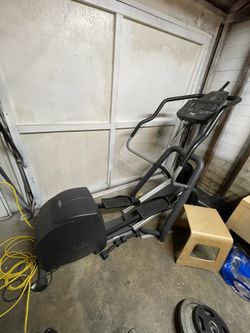 Precor Ellyptical Machine.