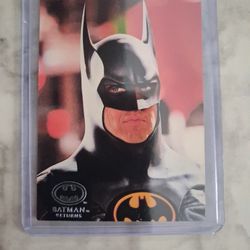 Batman Returns . Near Mint  Trading Card