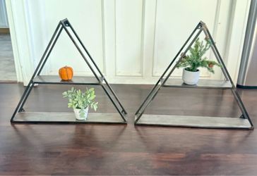 Metal decorations -*** Plants not included***