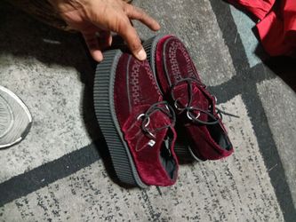 Tuk shoes