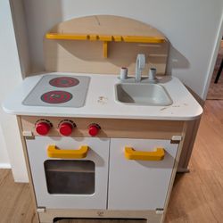 Hape Kids Kitchen