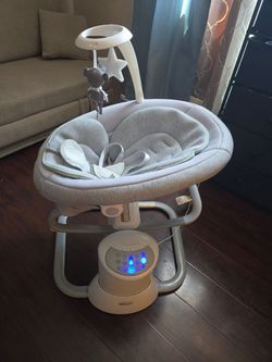 Graco Soothe my way swing