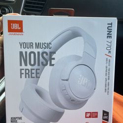 Wireless JBL Headphones 