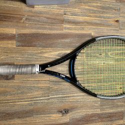Wilson Ultra 100 V3 Tennis Racket 