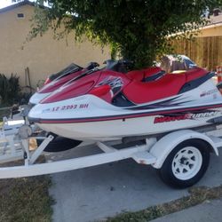 SEADOO WAVERUNNER GP 1200 RUNNING 1 SKI 2250 NO TRAILER... BOTH SKIS WITH TRAILER FOR 4550
