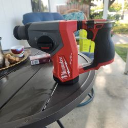 Milwaukee
M12 FUEL 12V Lithium-Ion Brushless Cordless 5/8 in. SDS-Plus Rotary Hammer Drill (Tool-Only STORE PRICE $229