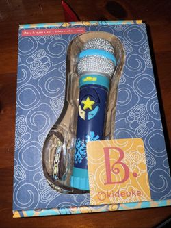 B. Okideoke microphone Toy