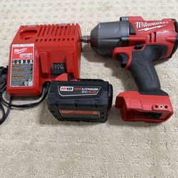 MILWAUKEE 1/2 INCH IMPACT GUN