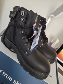 Blustery work boots size 10 steeltoe