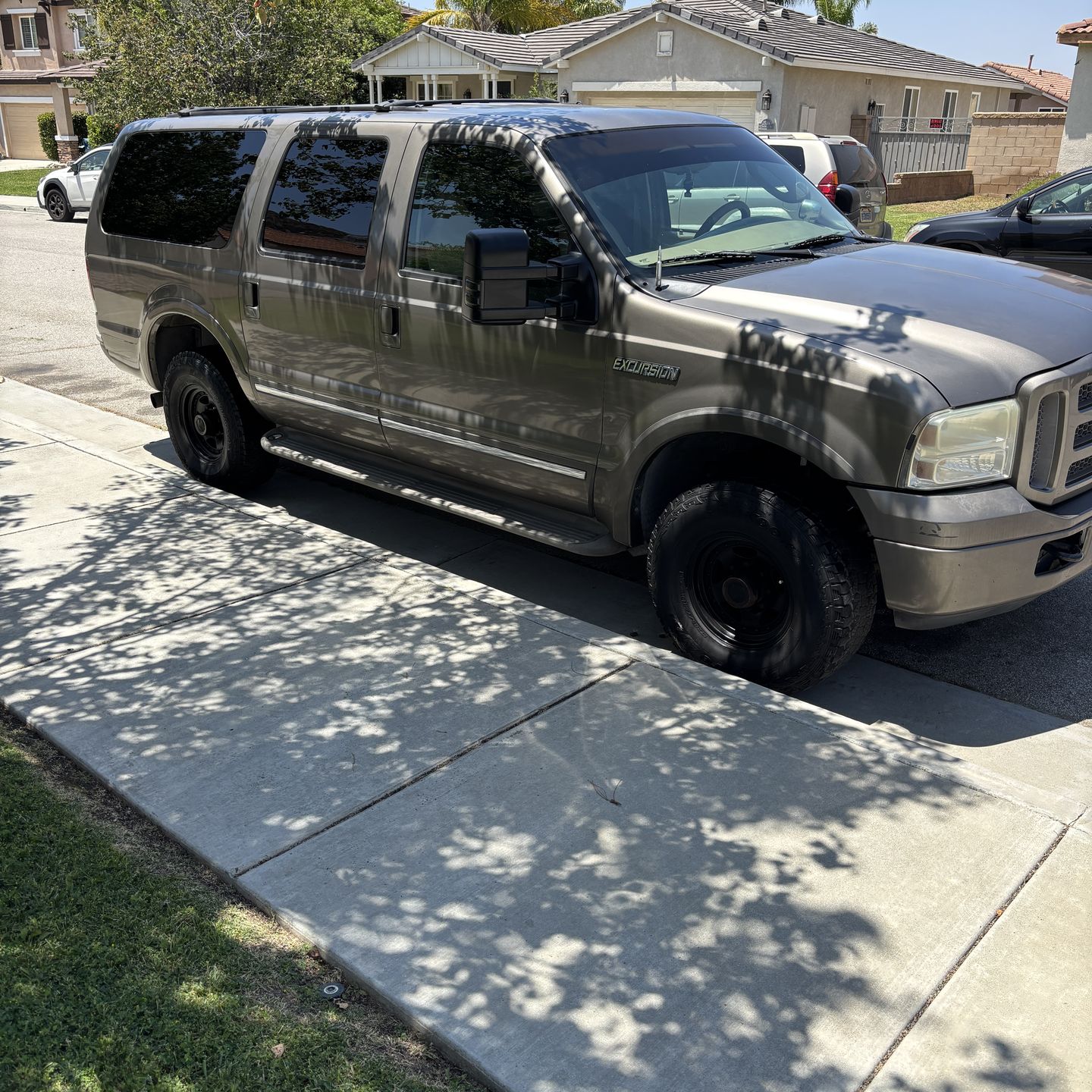 2005 diesel excursion for Sale in Menifee, CA - OfferUp